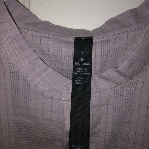 Lulu lemon half button up - Picture 3 of 4